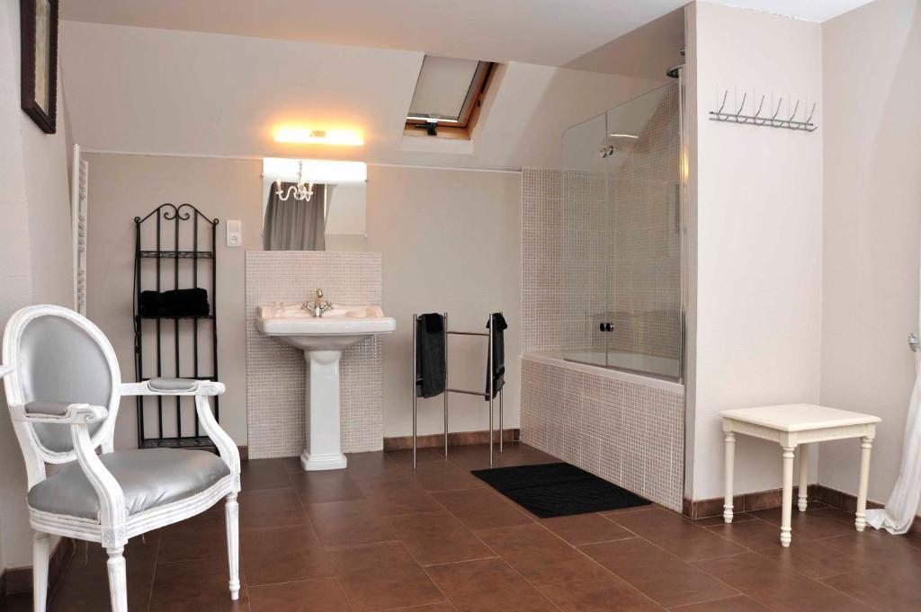 Chambres Et Tables D'Hotes Le Voriou Couddes Bilik gambar