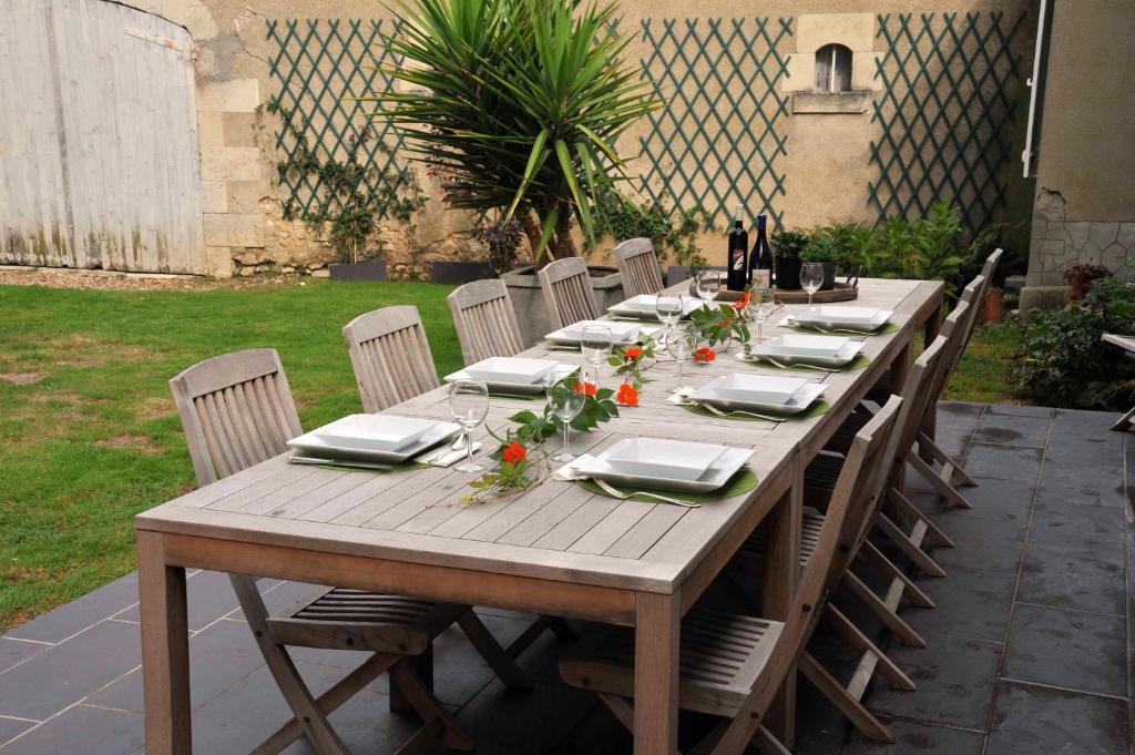 Chambres Et Tables D'Hotes Le Voriou Couddes Luaran gambar